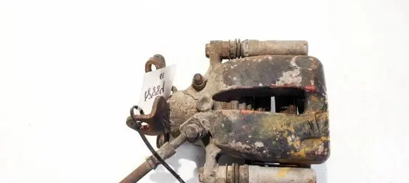 Opel Insignia A Rear brake caliper