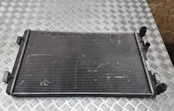Audi TT Mk1 Coolant radiator 1j0121253ad