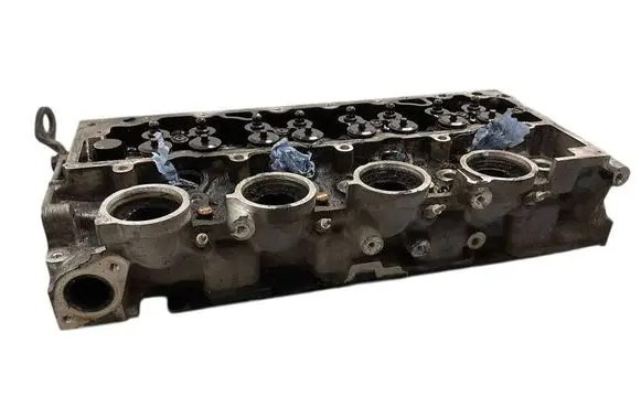 Peugeot 206 Engine head 