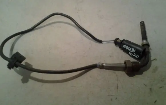 Audi A8 S8 D3 4E Exhaust gas temperature sensor 038906088A 23407502600560