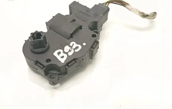 Volvo V40 Air flap motor/actuator EFB467 19E616AA