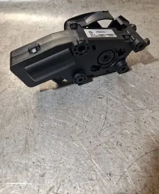 Skoda Superb B6 (3T) Tailgate/trunk/boot lock/catch/latch 3T0827299C