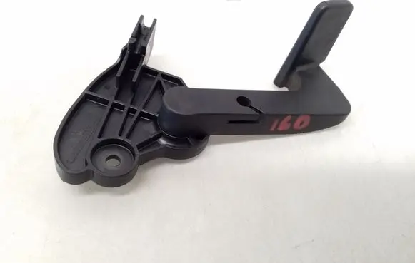 Seat Exeo (3R) Engine bonnet (hood) release handle 8E2823533B