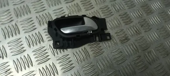 Peugeot 308 Front door interior handle 9660525380