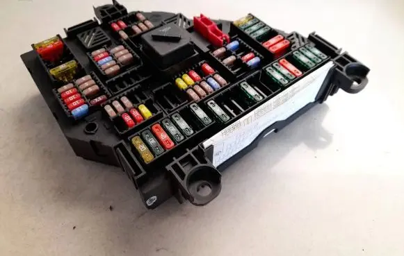 BMW 5 GT F07 Fuse box set 923442301 9234423-01