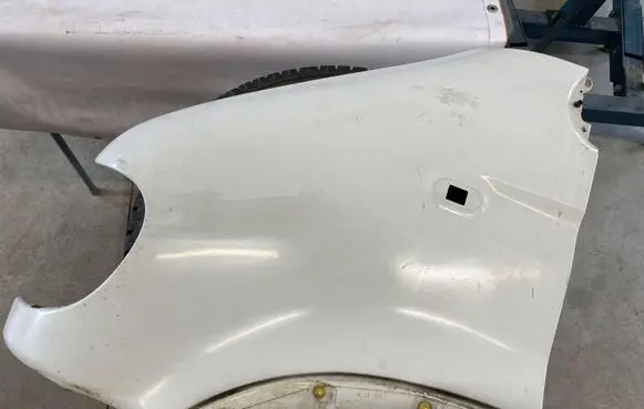 Renault Master II Fender
