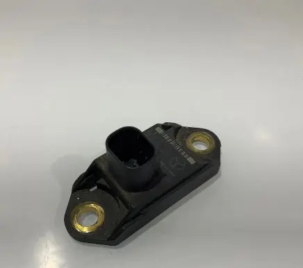 Mercedes-Benz E W211 Airbag deployment crash/impact sensor 0025426918 03W22