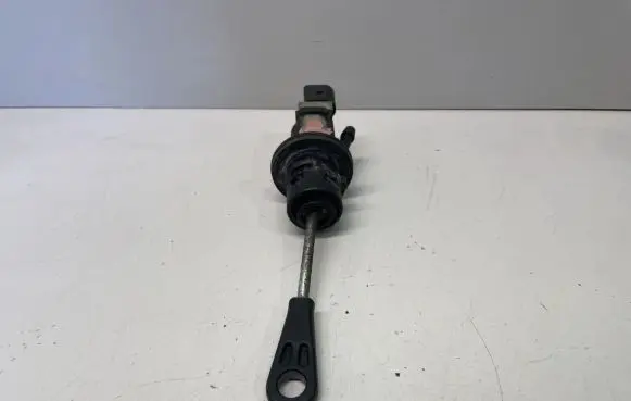 Audi A5 8T 8F Clutch master cylinder 8K2721401B