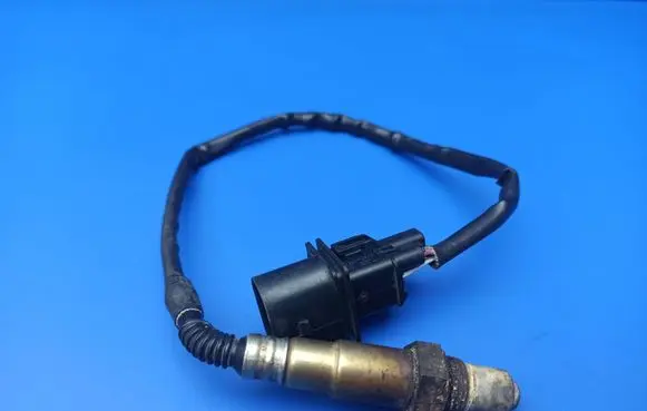 BMW 7 E65 E66 Lambda probe sensor 7512982 0258007144 192161