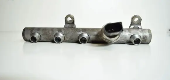 Audi Q7 4L Fuel main line pipe 059130089AB