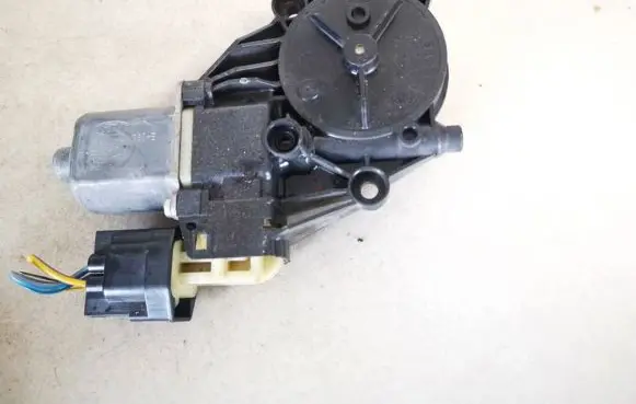 Ford Fiesta Front door window regulator motor 8a6114a389b 8a61-14a389-b