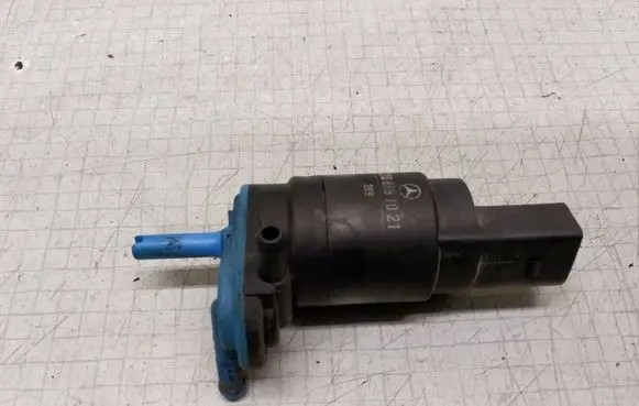 Mercedes-Benz A W168 Windscreen/windshield washer pump 2108691021