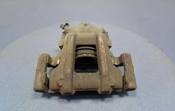 BMW 7 F01 F02 F03 F04 Front brake caliper W09091