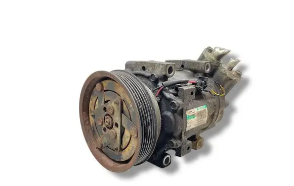 Nissan Qashqai Air conditioning (A/C) compressor (pump) SD7V16 926009865R
