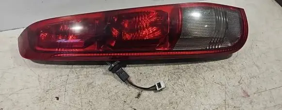 Nissan X-Trail T30 Rear/tail lights B46L