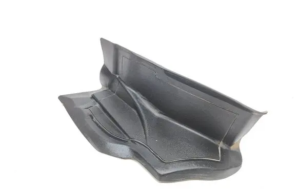 Rear/tail light trim molding