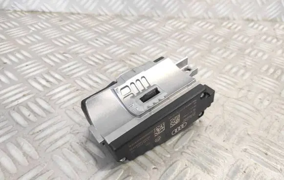 Audi A4 S4 B8 8K Steering wheel lock 8K0905852D 033571101