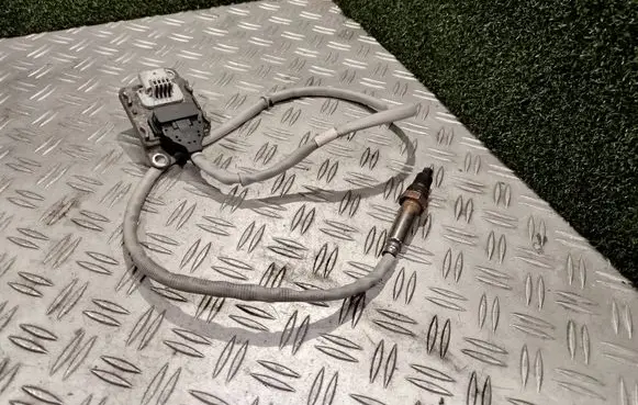 Opel Vivaro Lambda probe sensor 227908539R SNS147A A3C0069070001