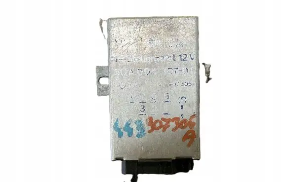 Audi 80 90 B3 Cruise control unit/module 443907305A