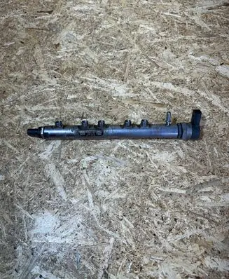 BMW 3 E90 E91 Fuel main line pipe 7809128 0445214183