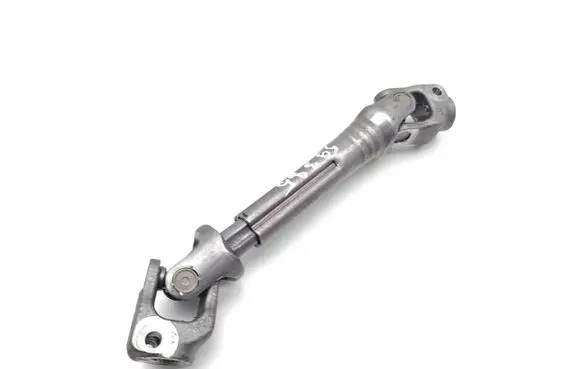Volkswagen Polo VI Steering column universal joint 