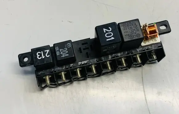 Audi A4 S4 B5 8D Fuse box set 4A0941822 896046 431955531