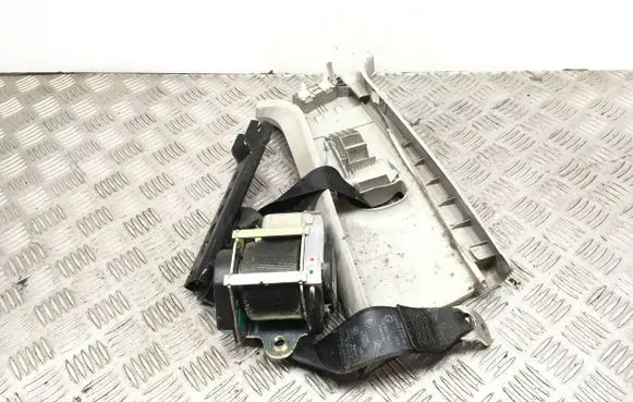 Skoda Octavia Mk2 (1Z) Front seatbelt 1Z0857701C 602519000 008L000