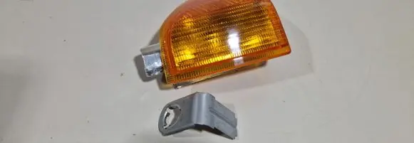 Ford Escort Front indicator light