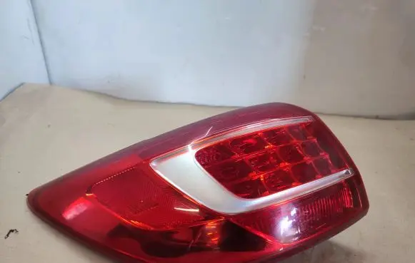 Rear/tail lights