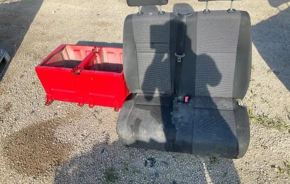 Mercedes-Benz Sprinter W906 Front double seat 