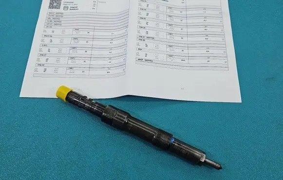 Fuel injector