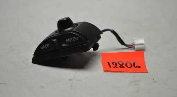 Volvo XC60 Steering wheel buttons/switches 31295571