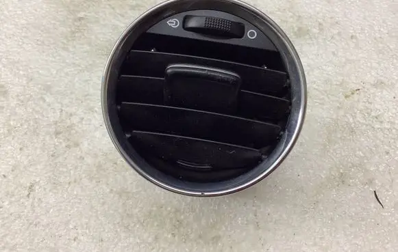 Dashboard side air vent grill/cover trim
