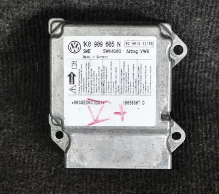Volkswagen Jetta V Airbag control unit/module 1K0909605N