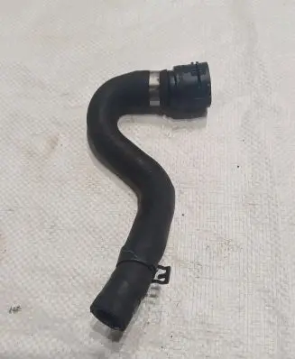 Volkswagen PASSAT B8 Engine coolant pipe/hose 5Q0122291AQ