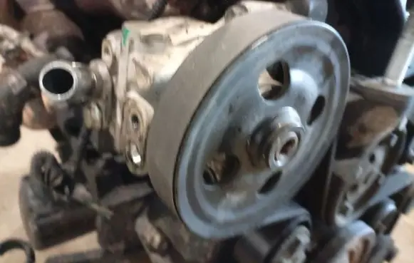 Ford Galaxy Power steering pump