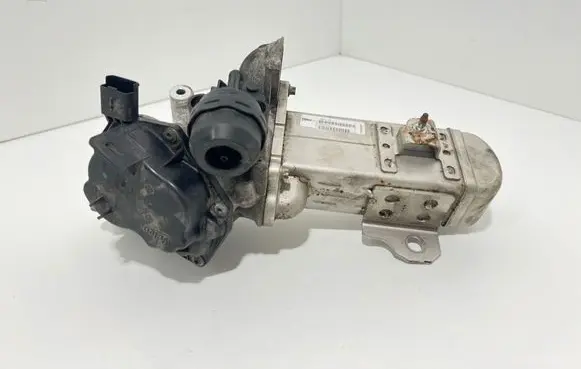 Peugeot 508 EGR valve cooler MM111BL V29004027