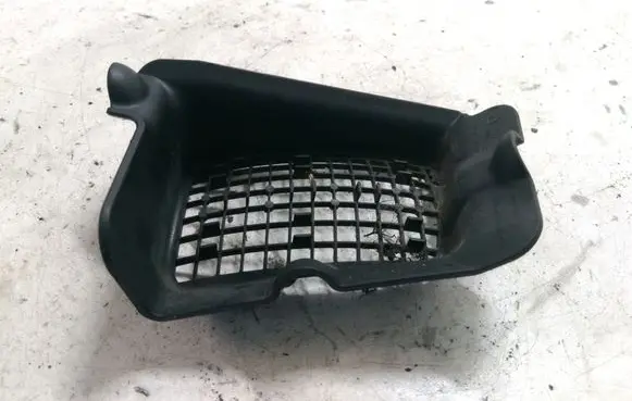 BMW 3 E90 E91 Rain gutter 6942618 694261801
