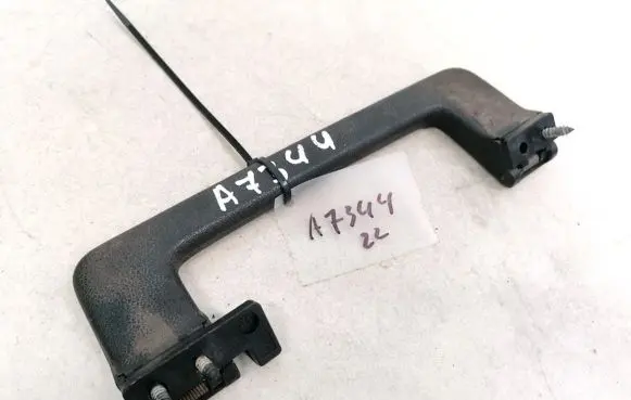 Volkswagen Jetta II Rear interior roof grab handle 191857607