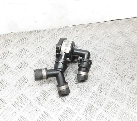 Thermostat/thermostat housing