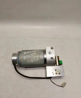 BMW 3 E46 Convertible roof hydraulic pump 8234530 8239239