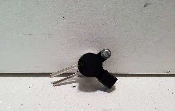 Chevrolet Orlando Clutch pedal sensor 10366474