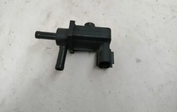 Toyota Prius (XW20) Turbo solenoid valve 9091012259 1362002771 277