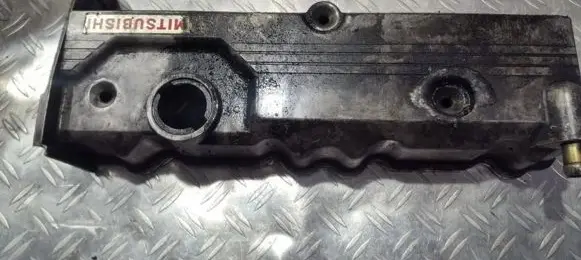 Mitsubishi Lancer Rocker cam cover 