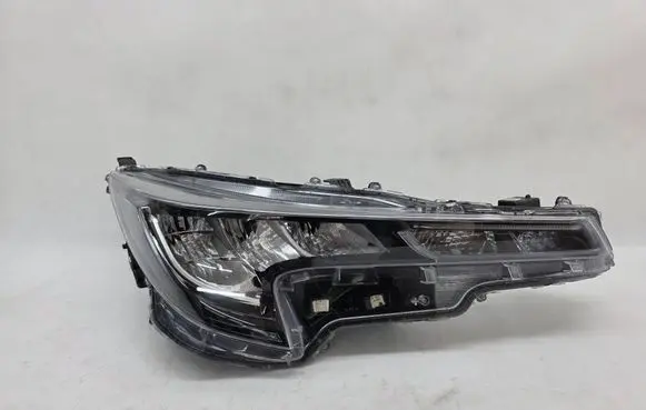 Toyota Corolla E210 E21 Headlight/headlamp 81110-02S60