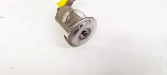 Toyota Aygo AB10 Front door lock (next to the handle) 