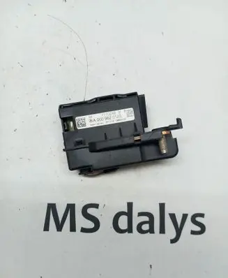 Mercedes-Benz ML W166 Battery relay fuse A0009820123 0009820123
