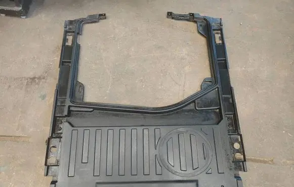 Audi A6 S6 C7 4G Spare wheel section trim 4G9864797