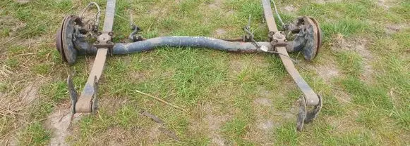 Volkswagen Caddy Rear axle beam with reductor 2K5500031B