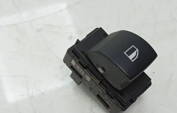BMW 5 E60 E61 Electric window control switch 6922244 15979804